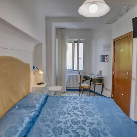 Centro Storico 3* أمالفي