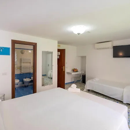 ホテル Centro Storico 3*